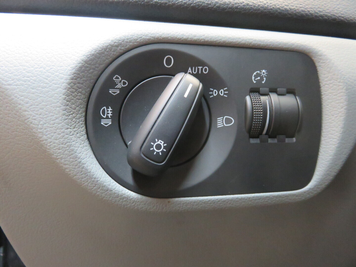 AUDI Q3 5