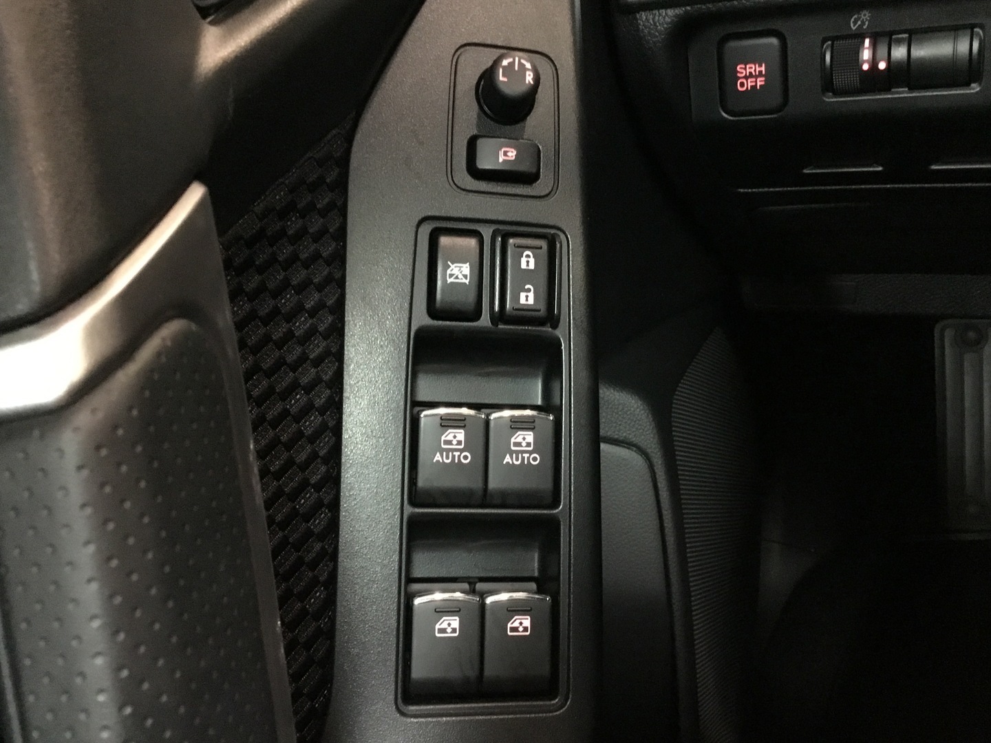 SUBARU Forester 17