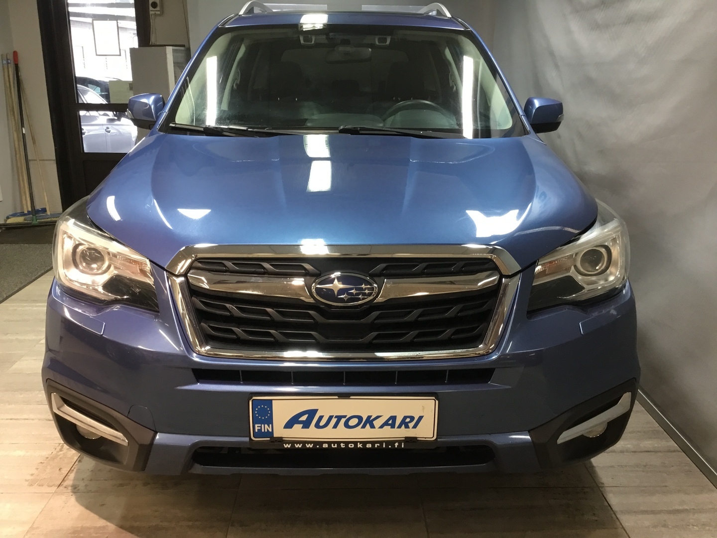 SUBARU Forester 4