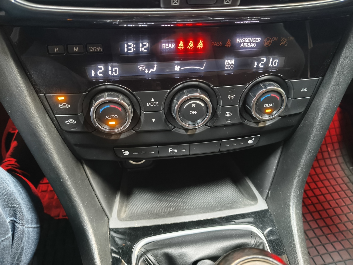 MAZDA Mazda6 10