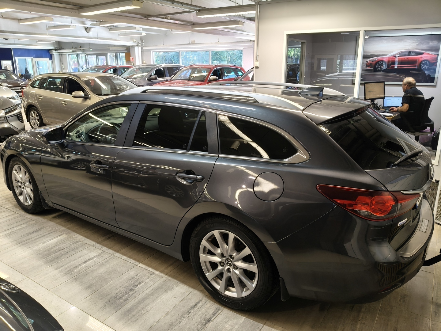 MAZDA Mazda6 4