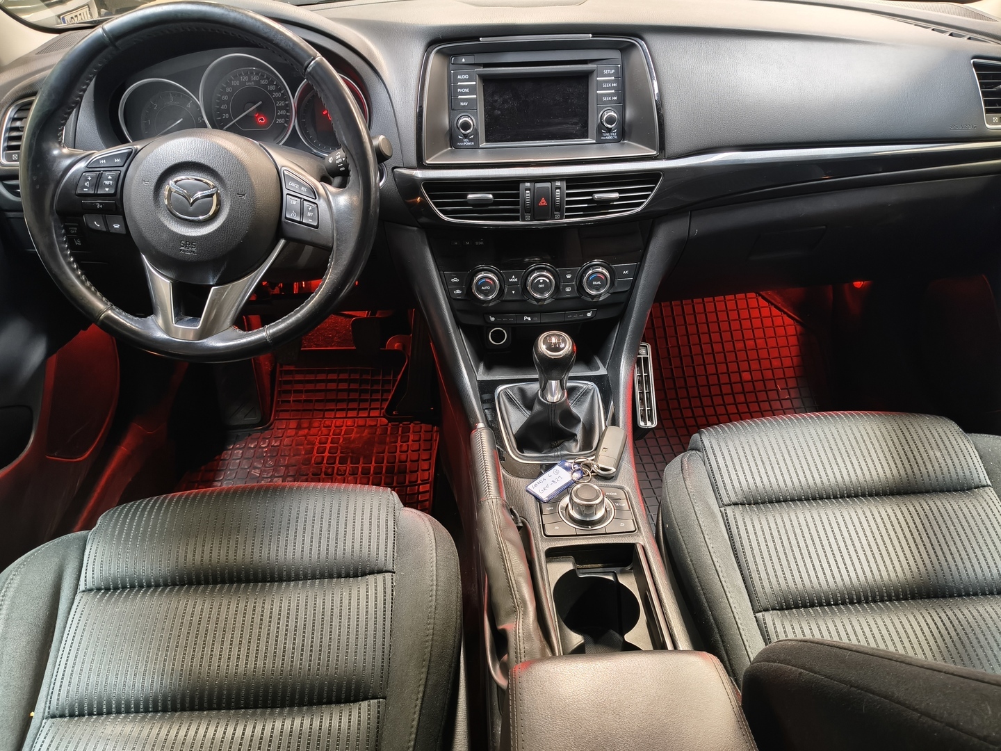 MAZDA Mazda6 9