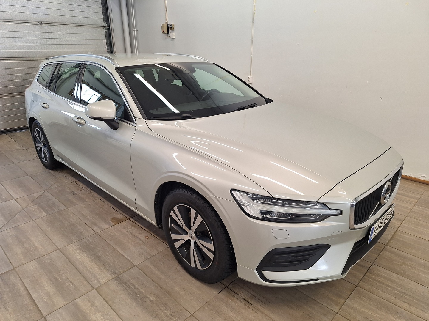 VOLVO V60 1