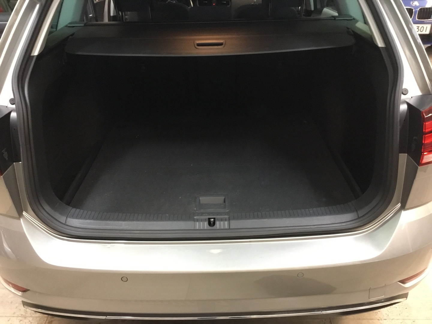 VOLKSWAGEN Golf 10