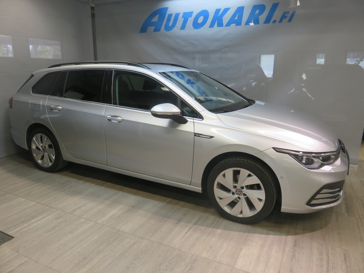 VOLKSWAGEN Golf 1