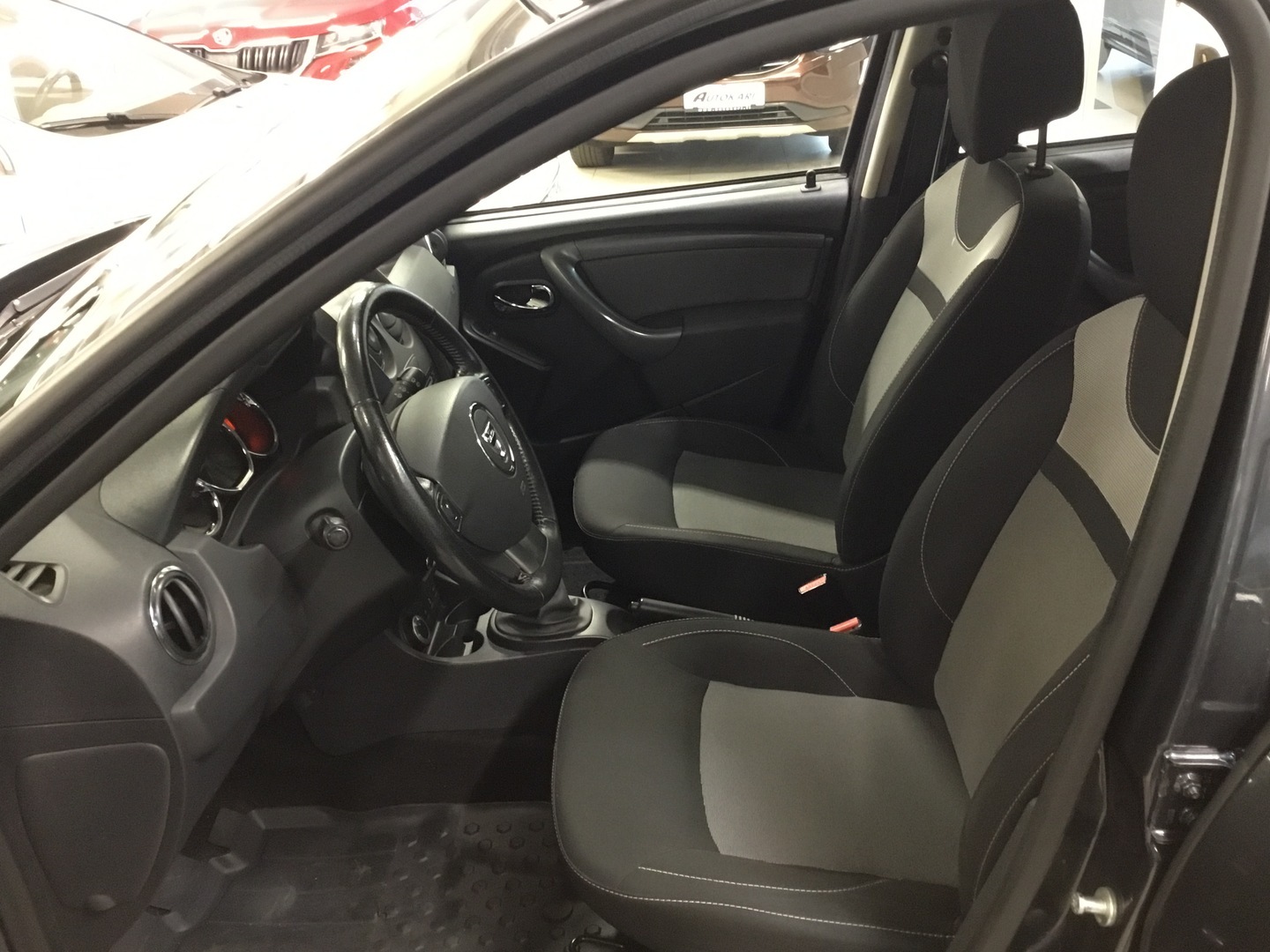 DACIA Duster 8
