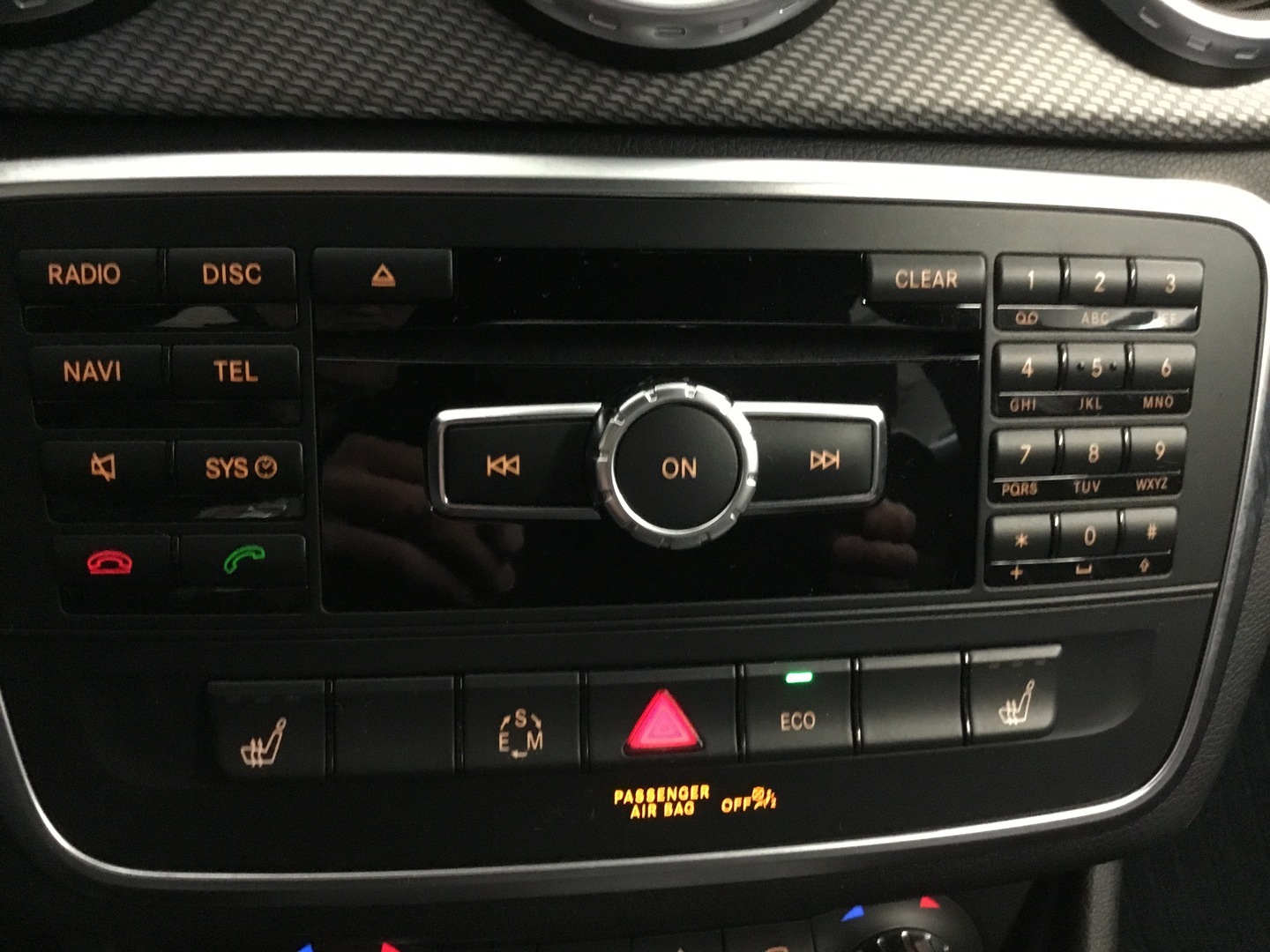 MERCEDES-BENZ GLA 13