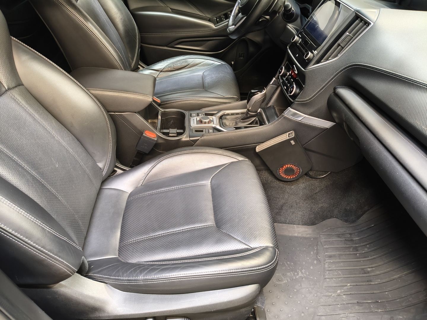 SUBARU Forester 15
