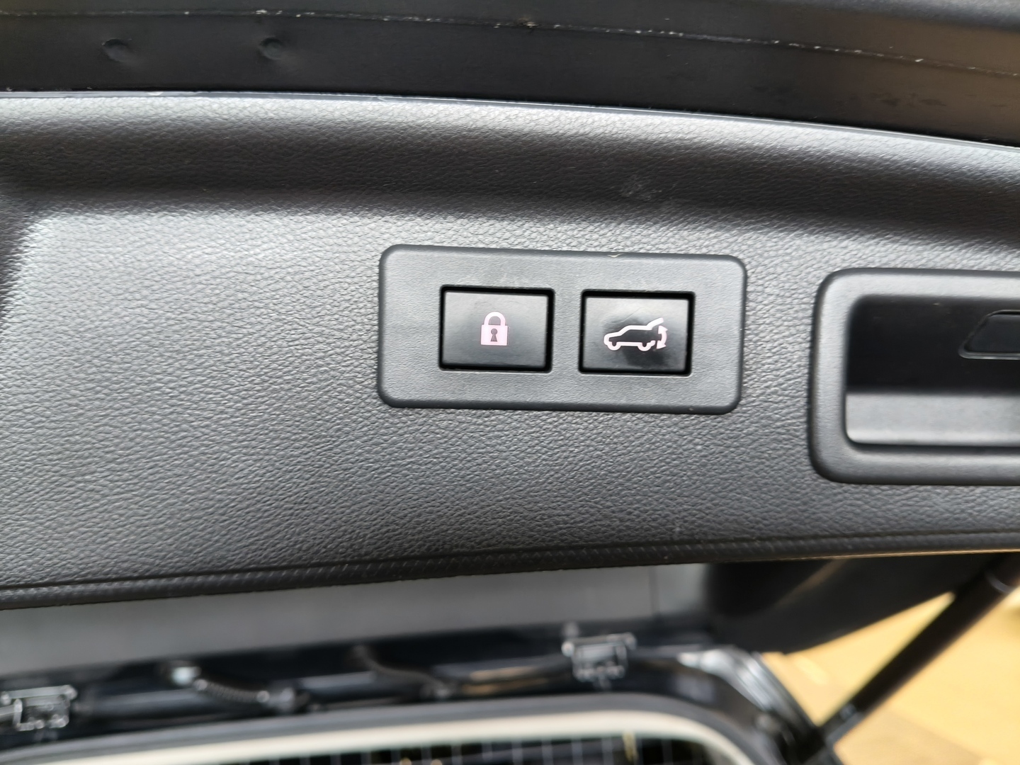 SUBARU Forester 18