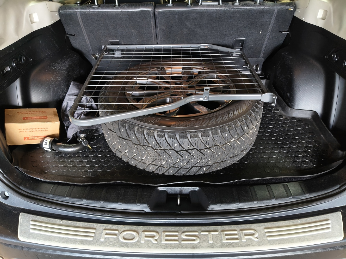 SUBARU Forester 19