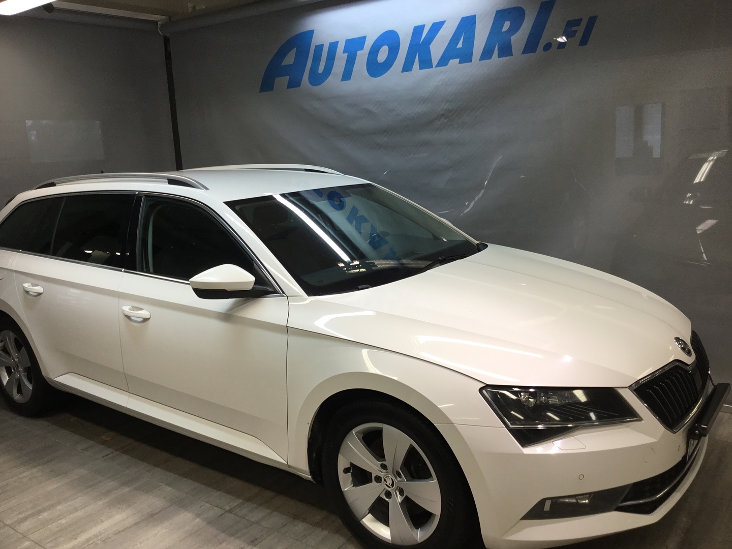 SKODA Superb 1