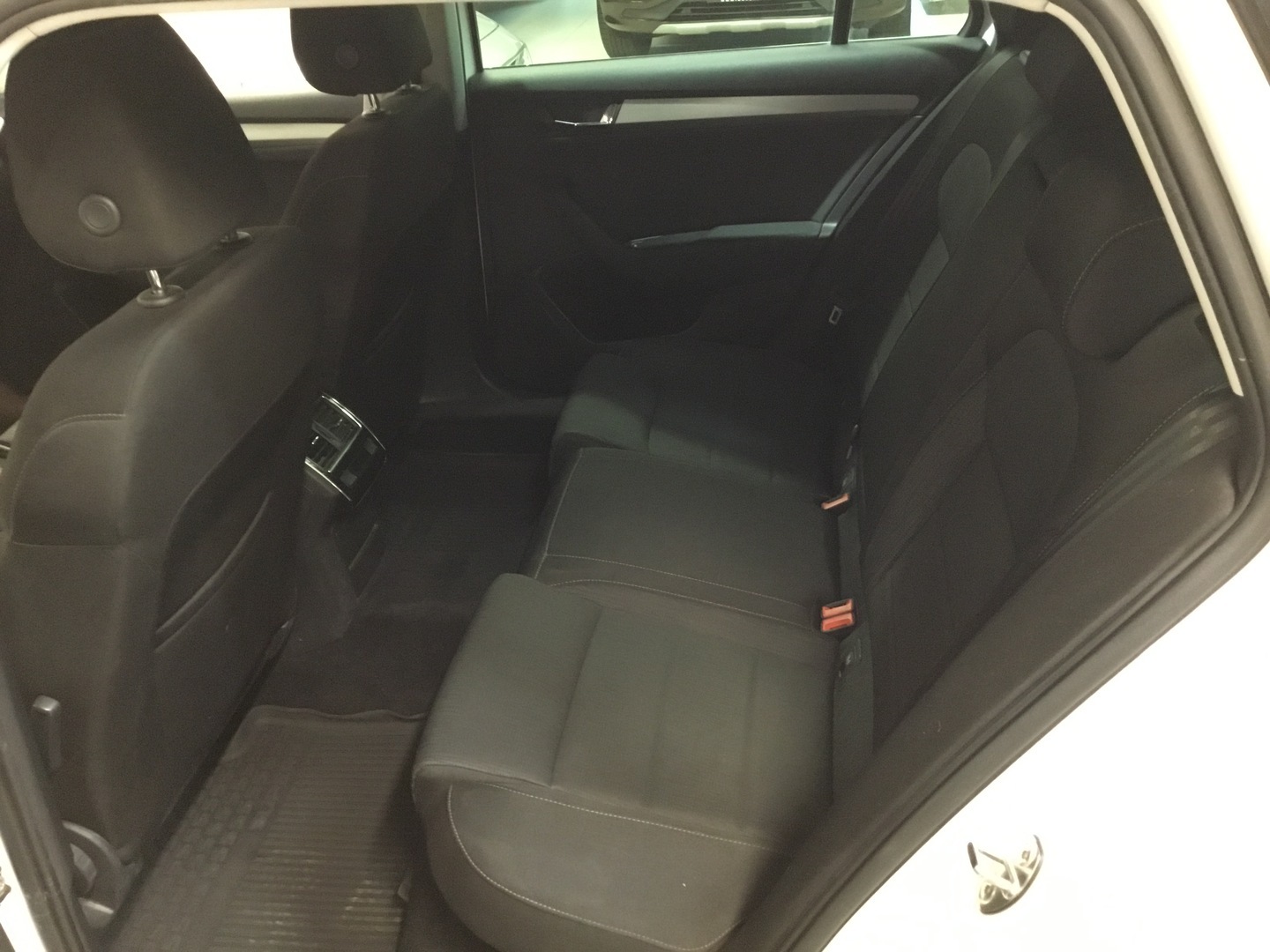 SKODA Superb 9