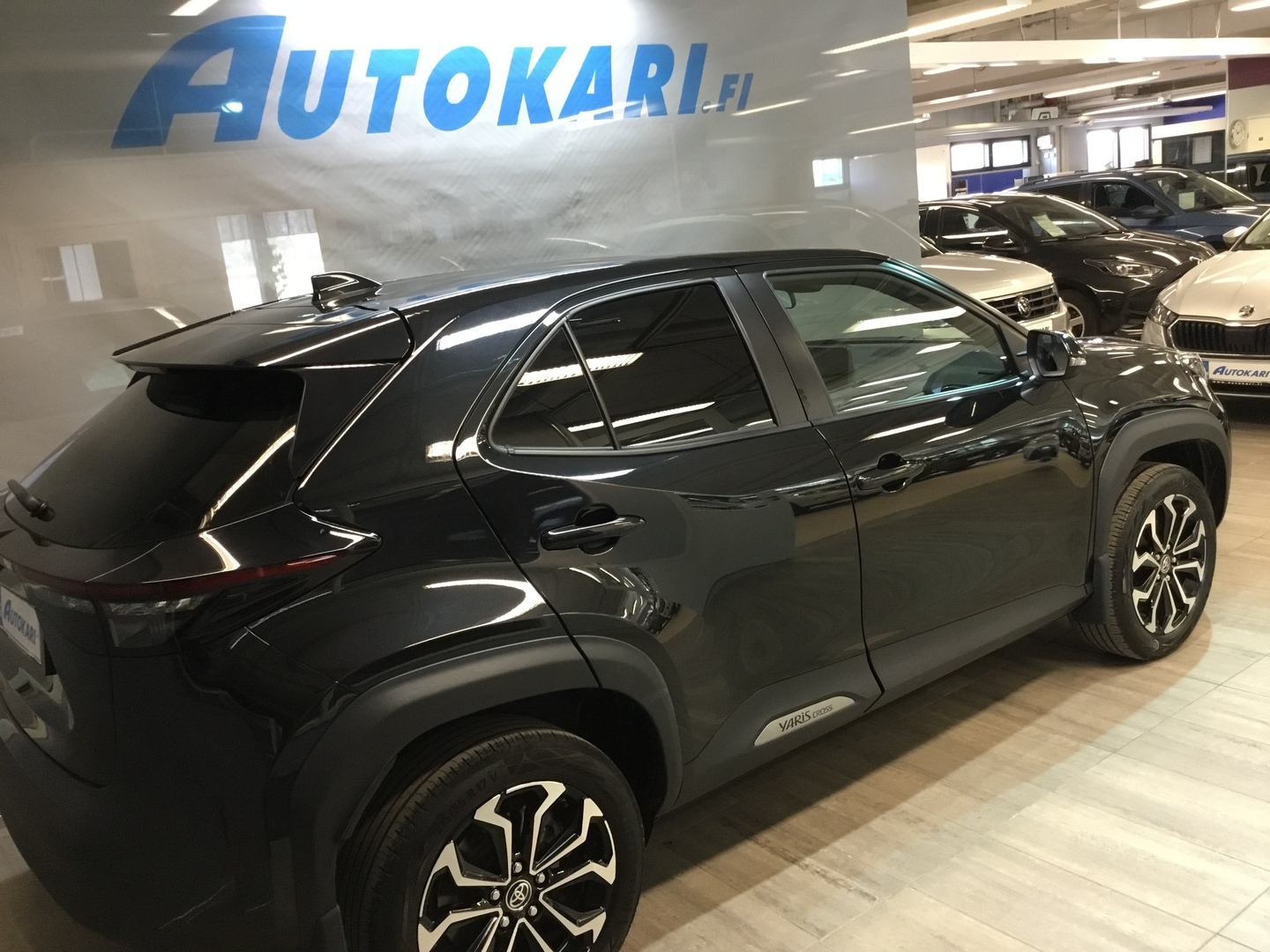 TOYOTA Yaris Cross 2