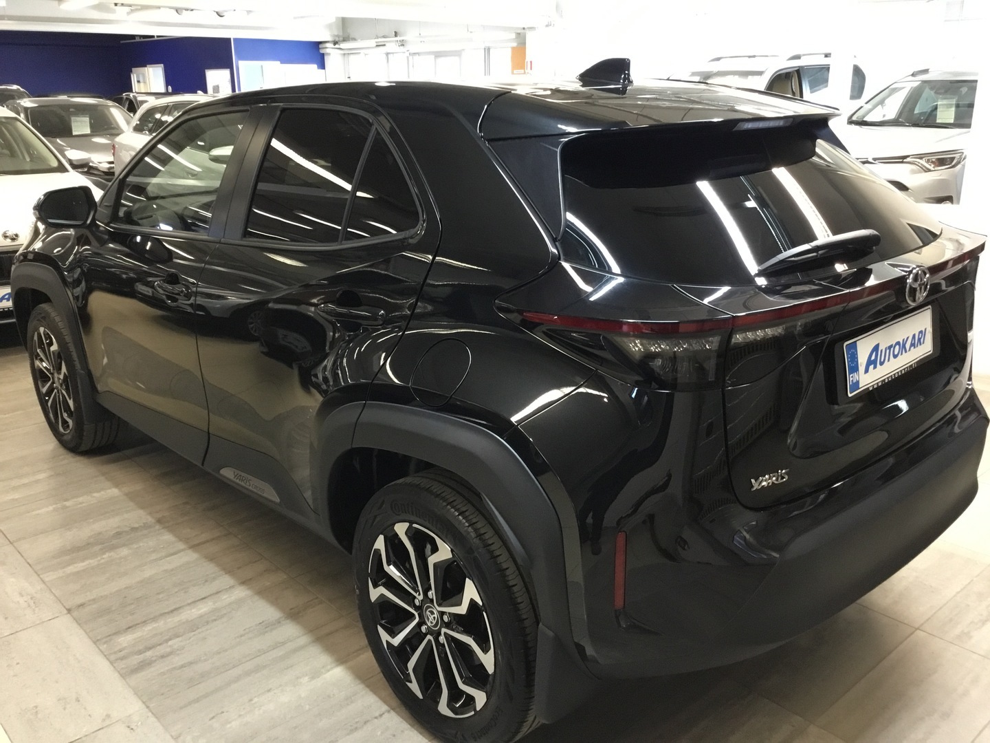 TOYOTA Yaris Cross 4