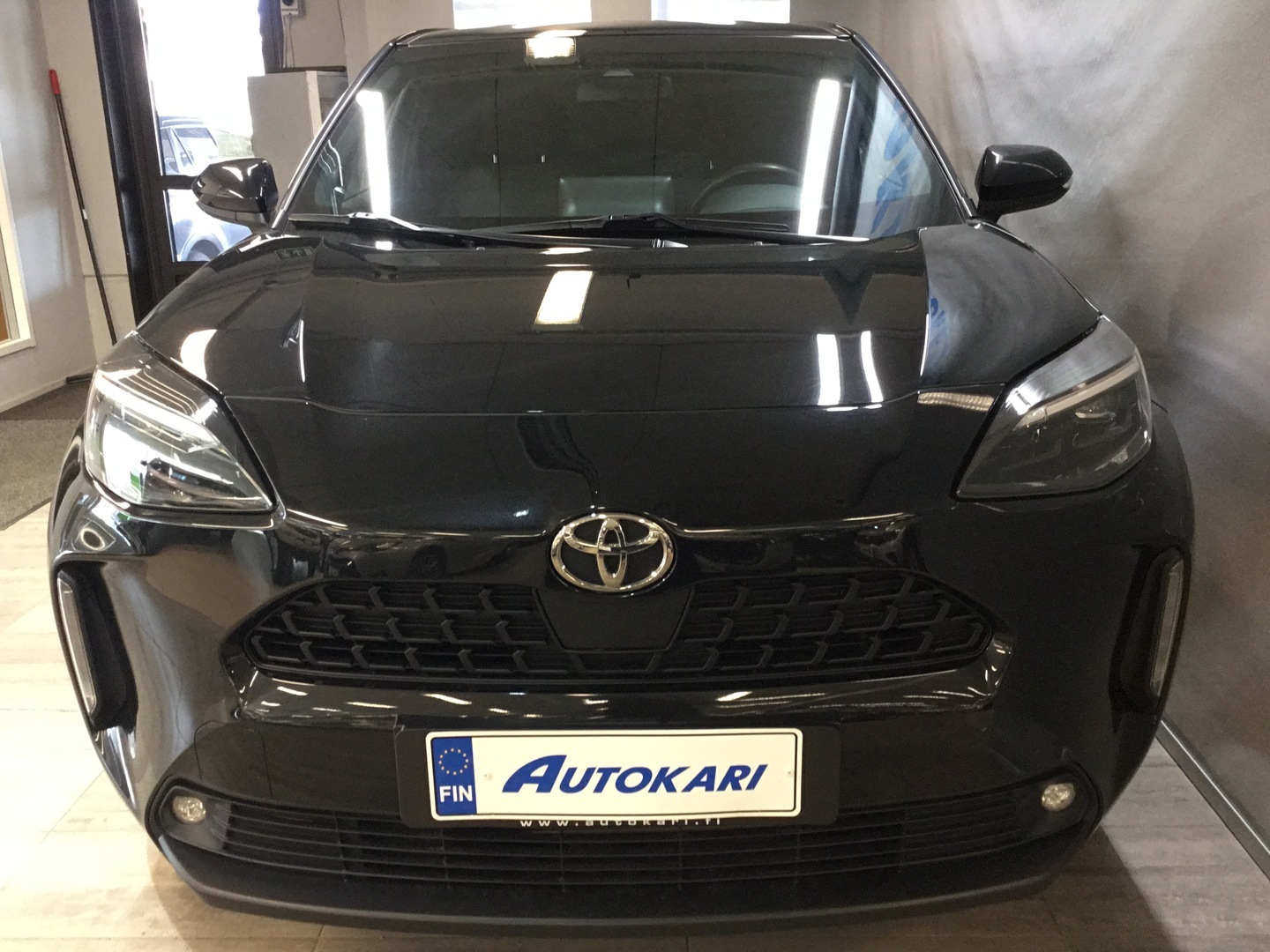 TOYOTA Yaris Cross 5
