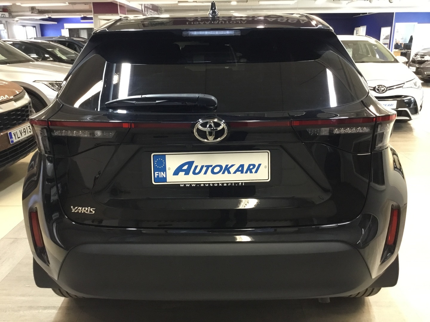 TOYOTA Yaris Cross 6