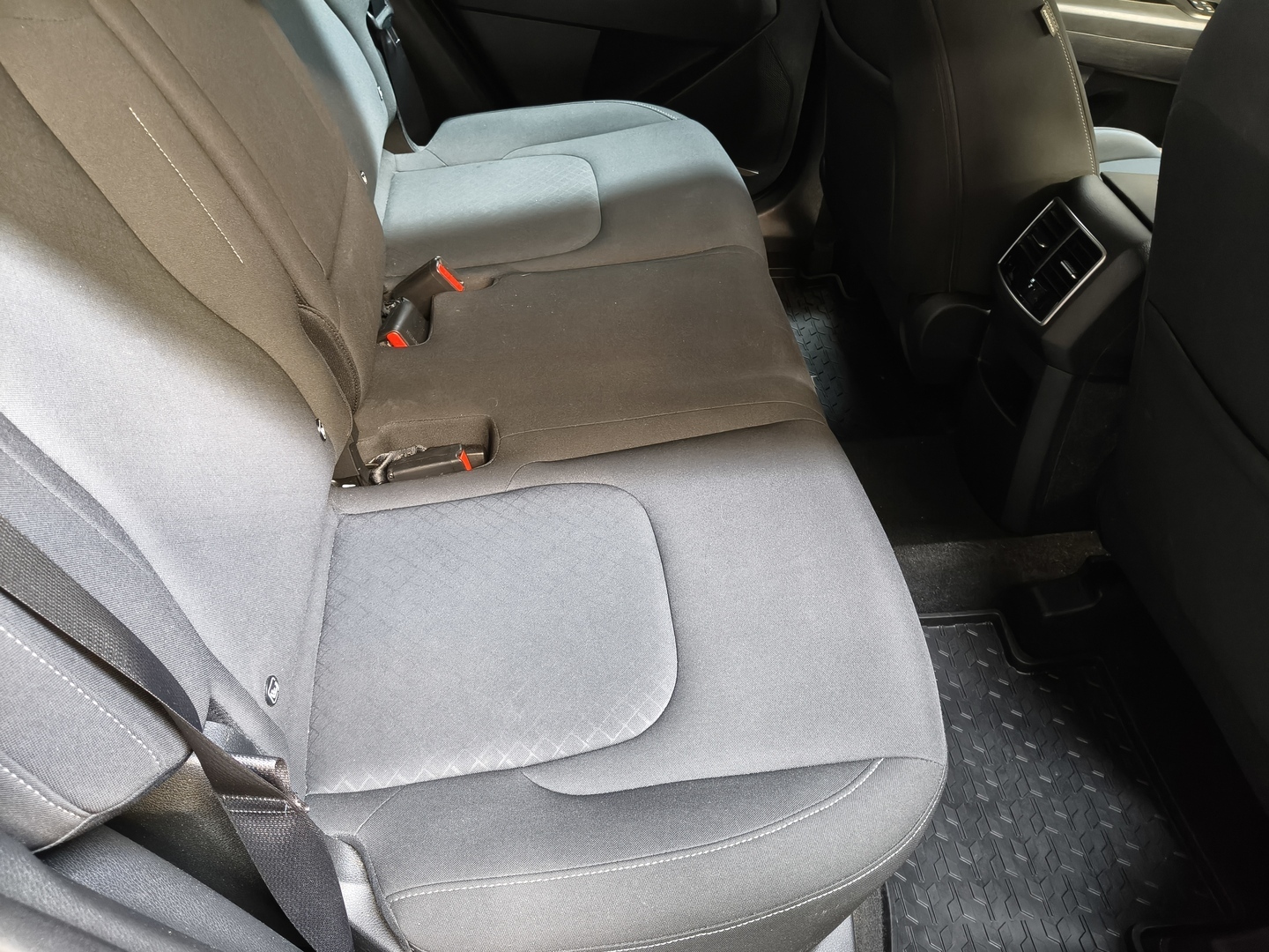 KIA Sportage 14