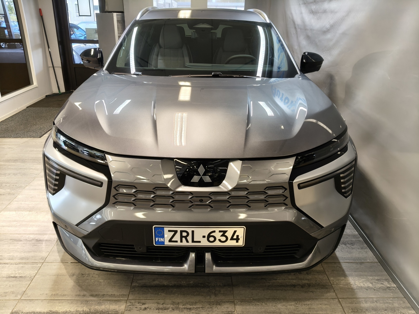 MITSUBISHI Eclipse Cross 2