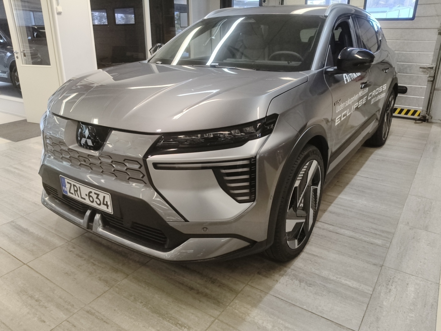 MITSUBISHI Eclipse Cross 3