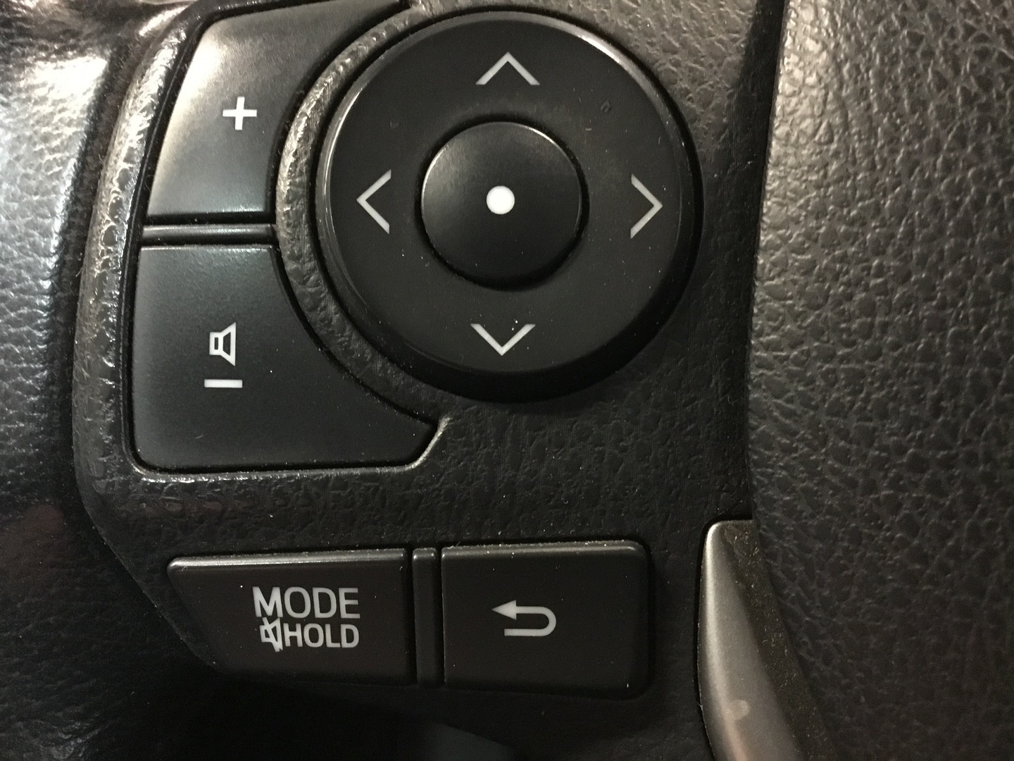 TOYOTA Corolla 15