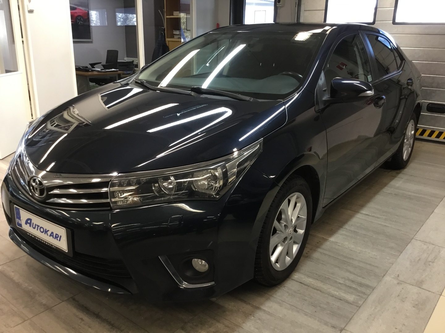 TOYOTA Corolla 3