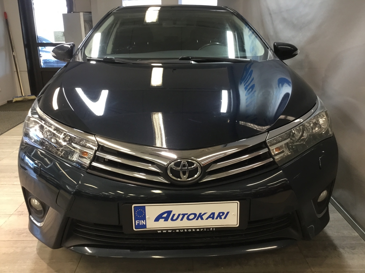 TOYOTA Corolla 5