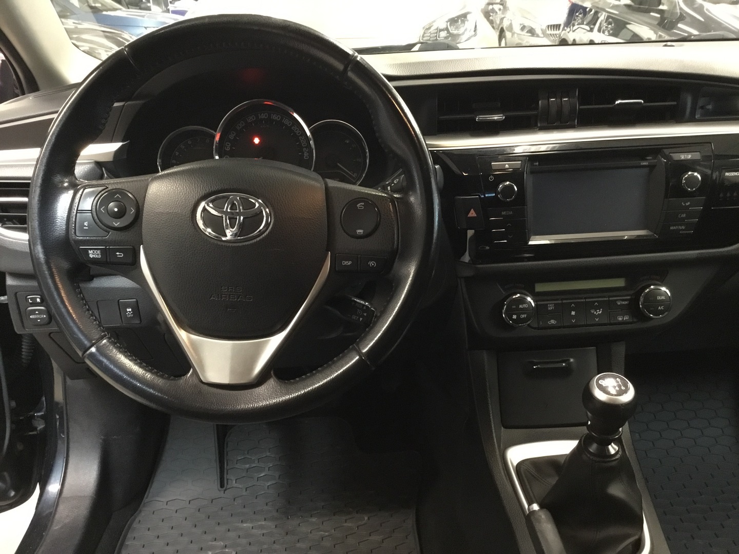 TOYOTA Corolla 7
