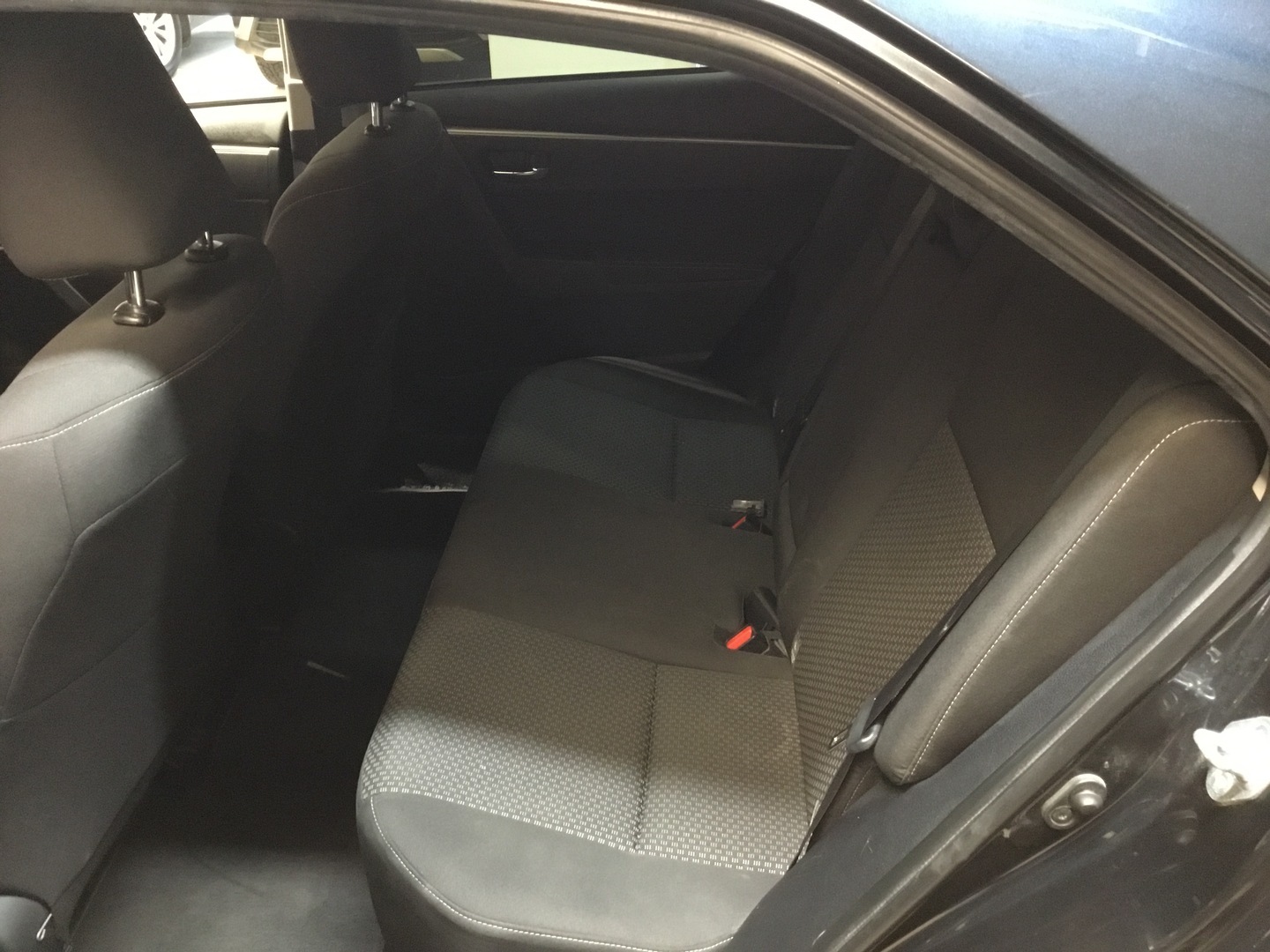 TOYOTA Corolla 9