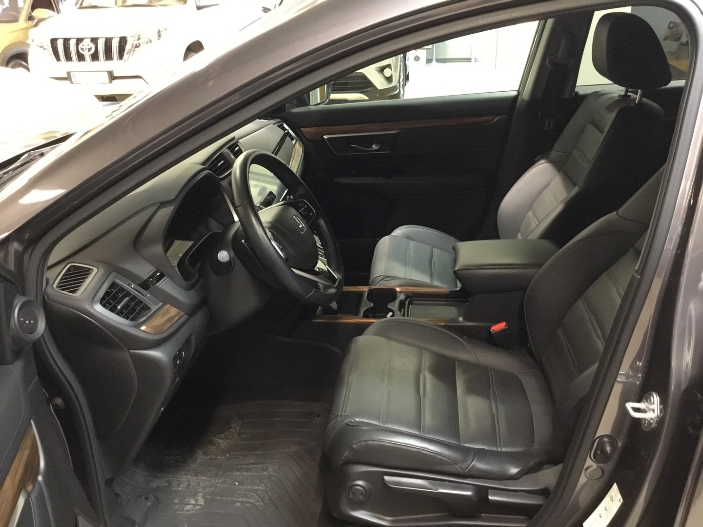 HONDA CR-V 8