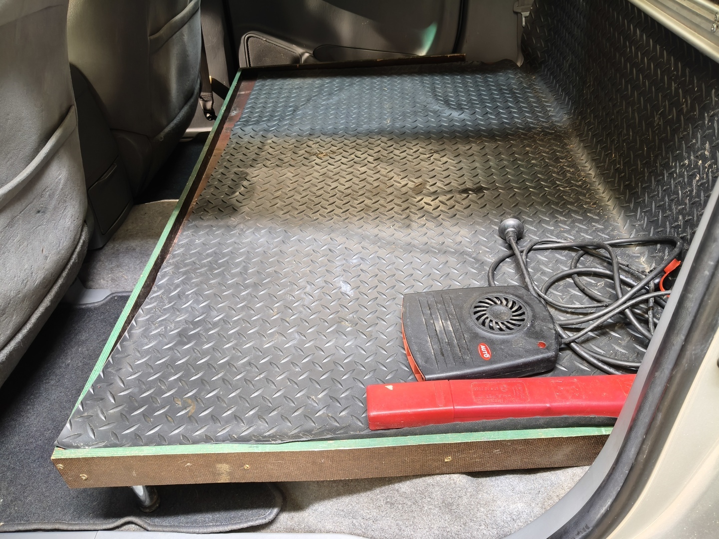 TOYOTA Hilux 13