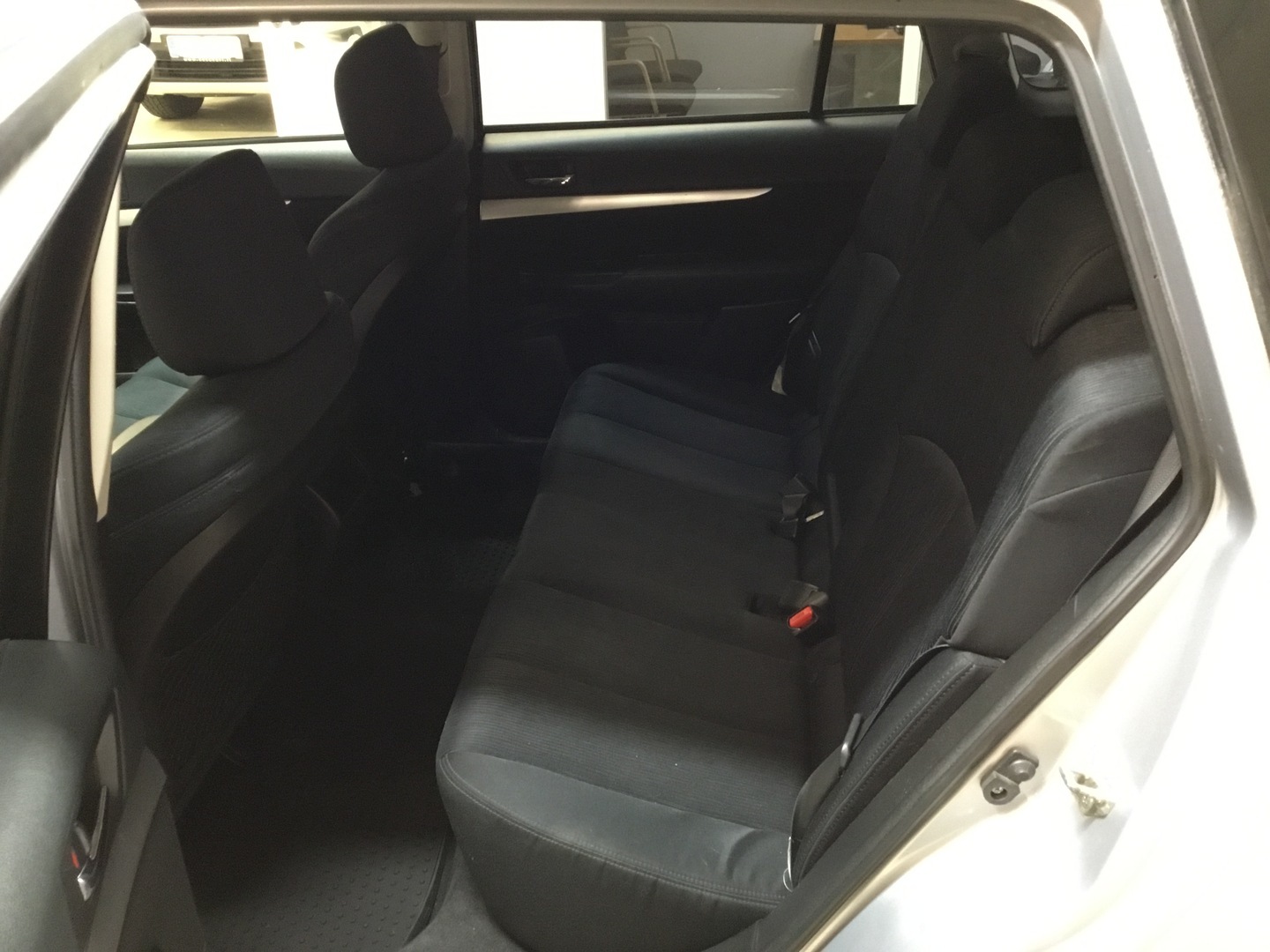 SUBARU Legacy 9