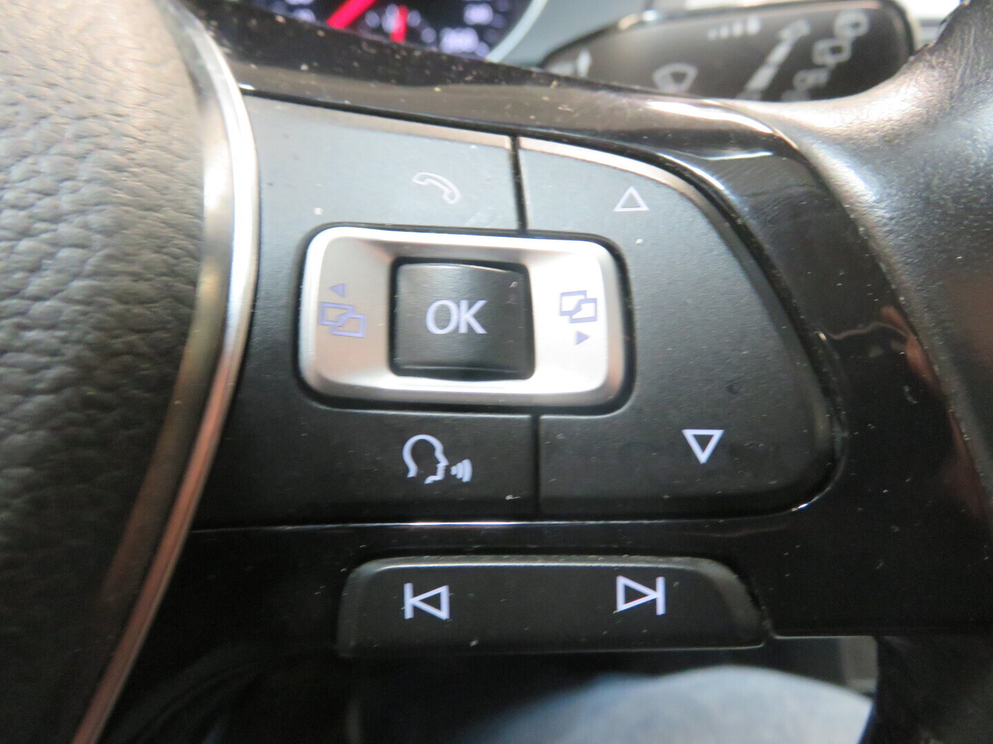 VOLKSWAGEN Passat 7