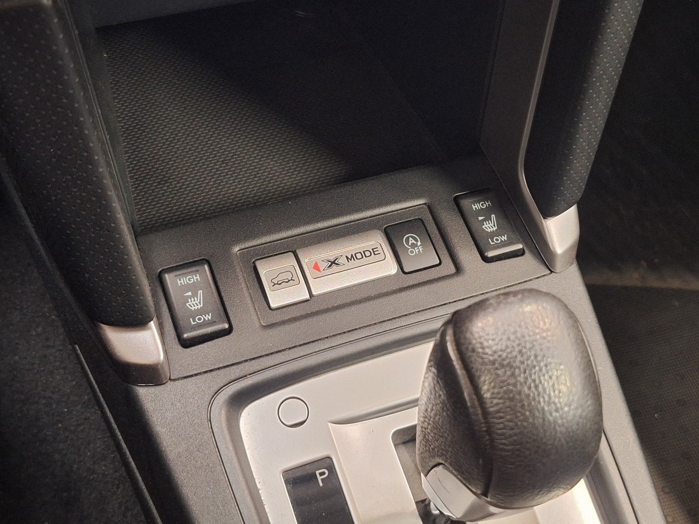SUBARU Forester 12