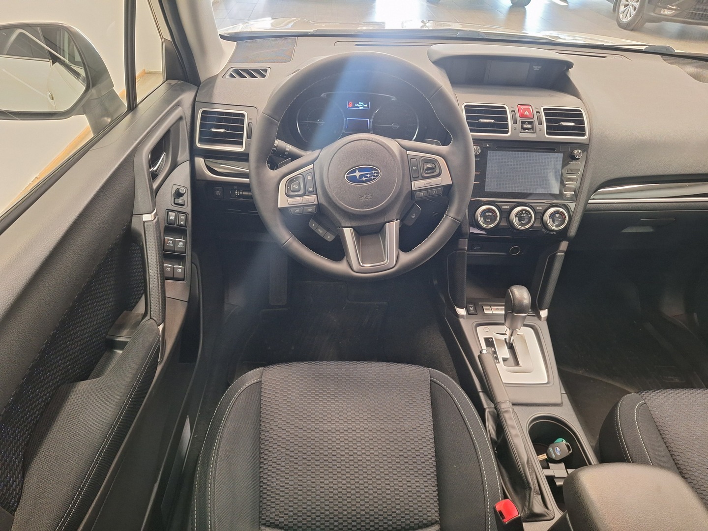 SUBARU Forester 5