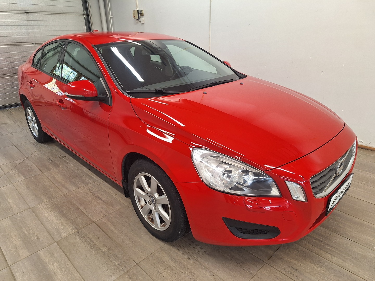 VOLVO S60 1