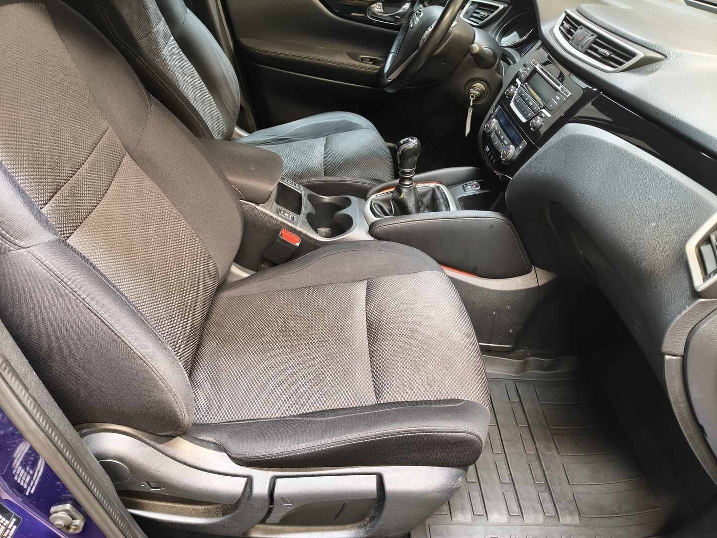 NISSAN Qashqai 11
