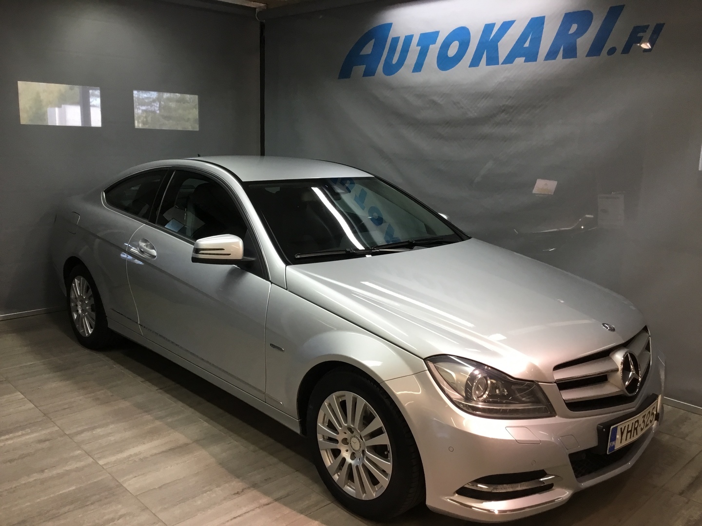 MERCEDES-BENZ C 1