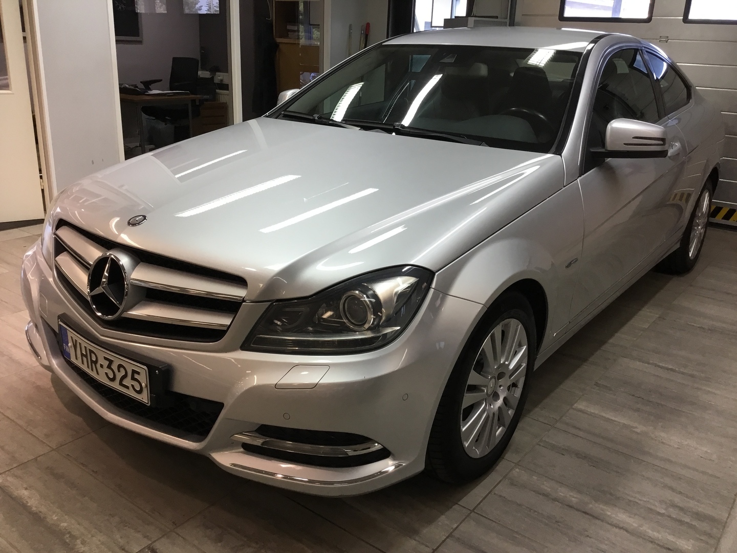 MERCEDES-BENZ C 3