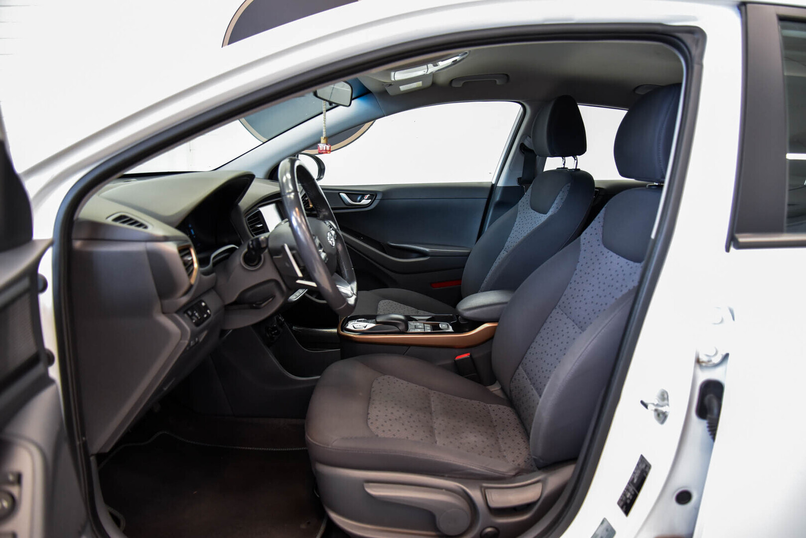 HYUNDAI IONIQ electric 2018