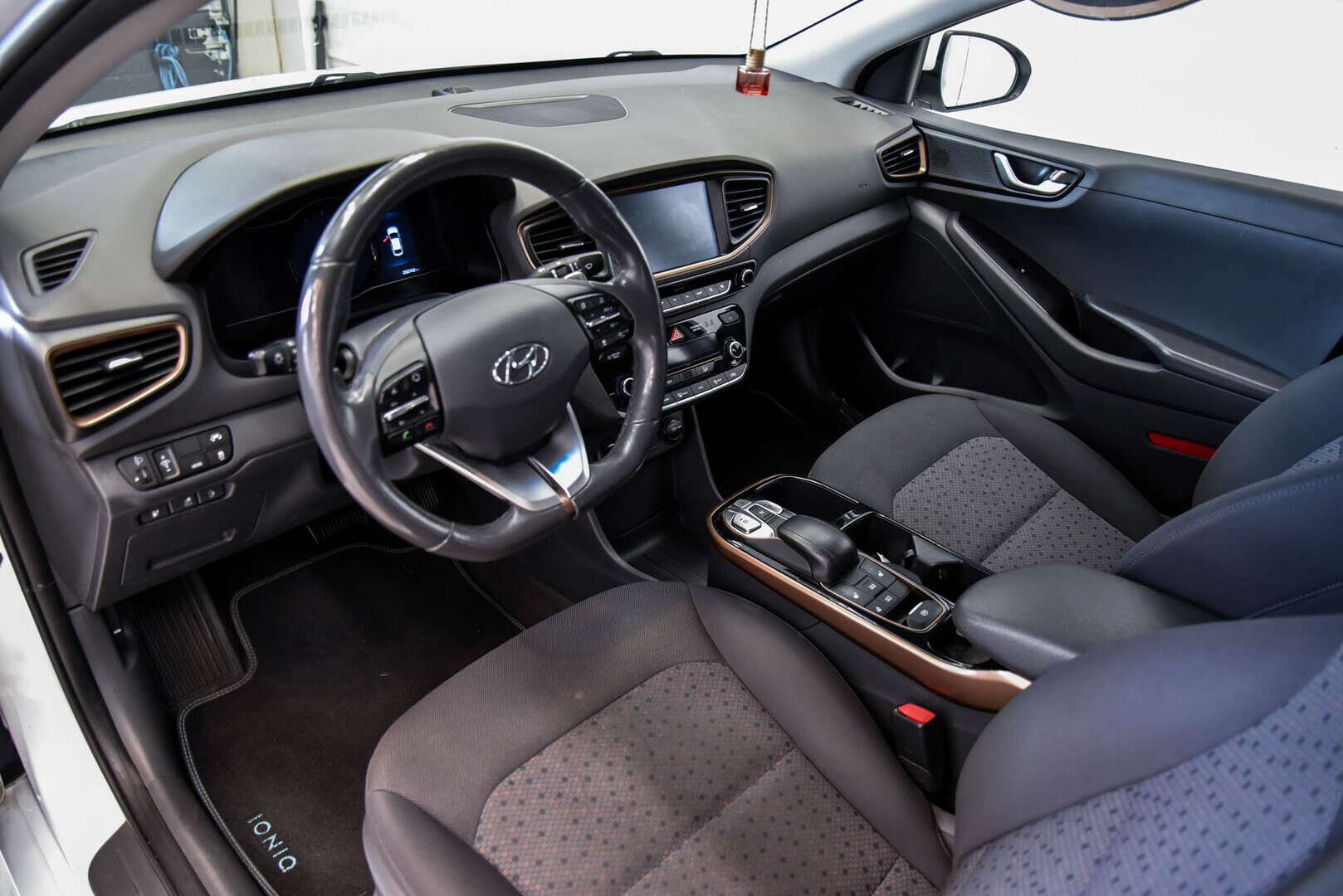 HYUNDAI IONIQ electric 2018