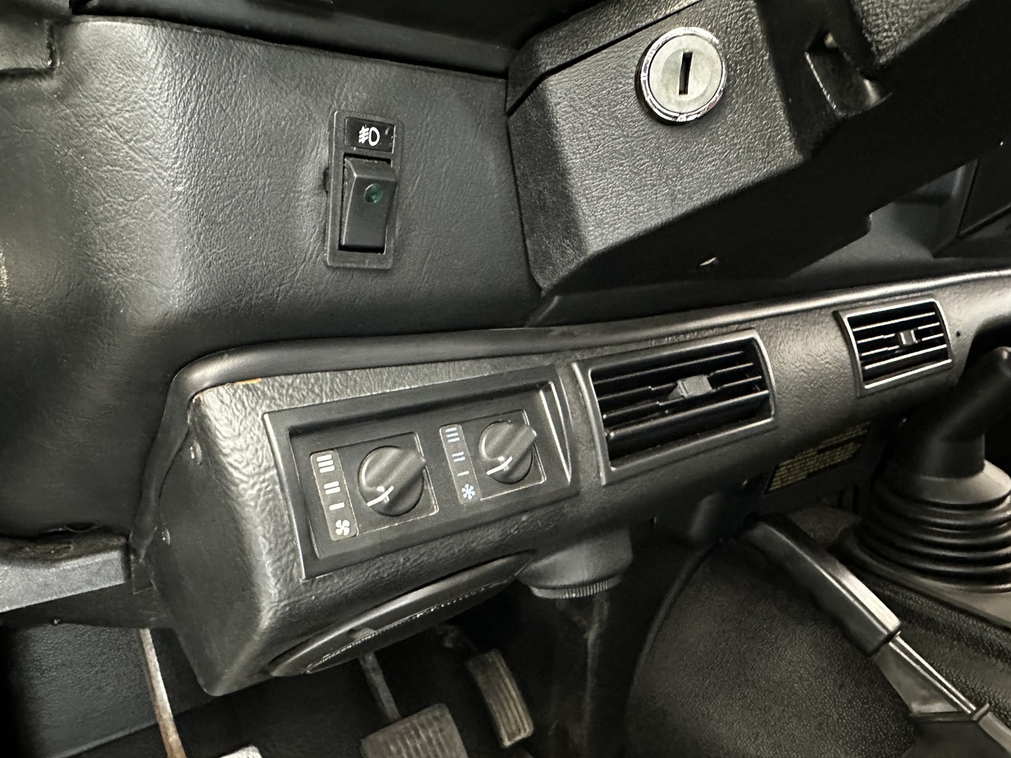 LAND ROVER Defender 2002