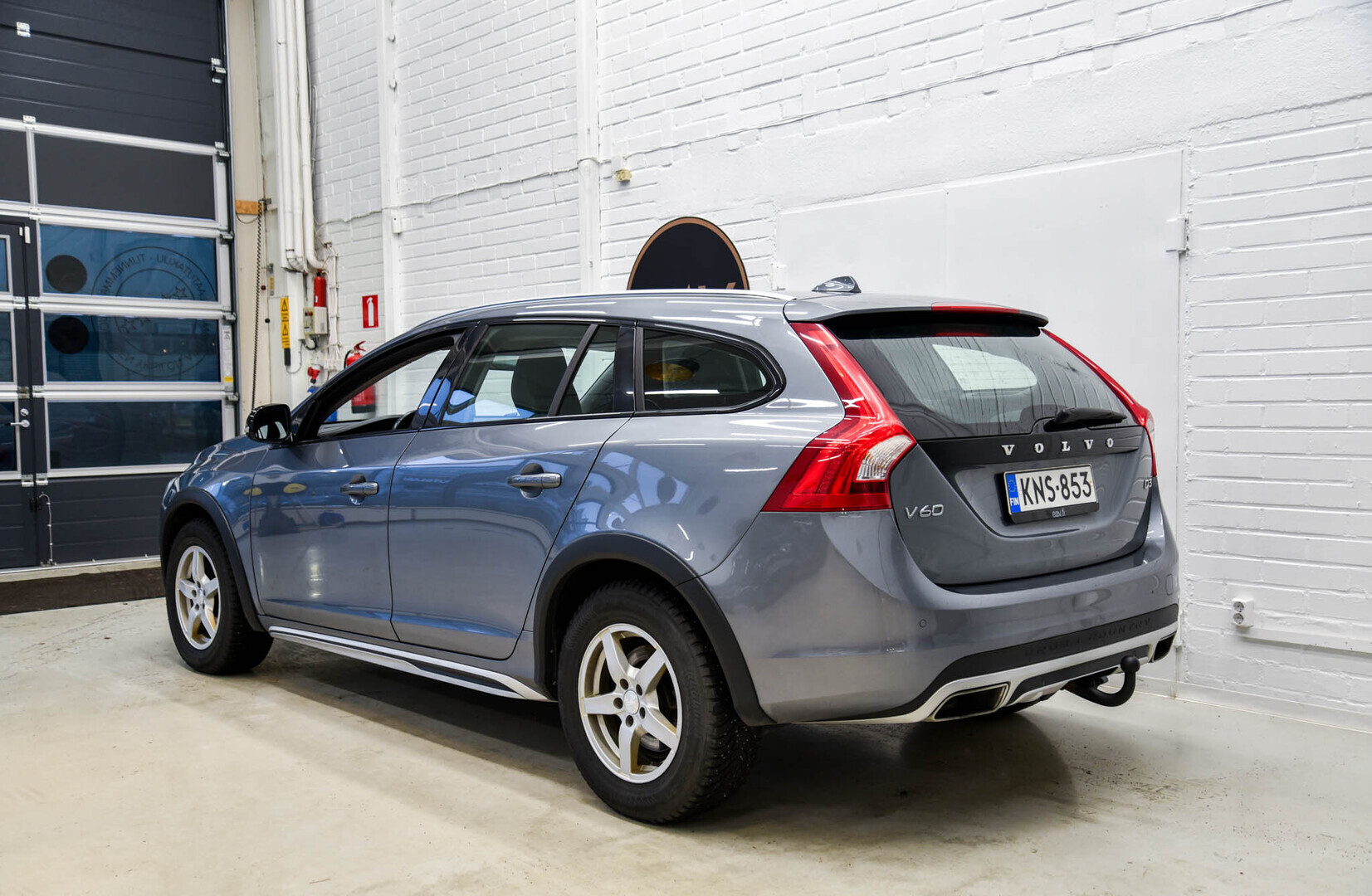 VOLVO V60 Cross Country 2016