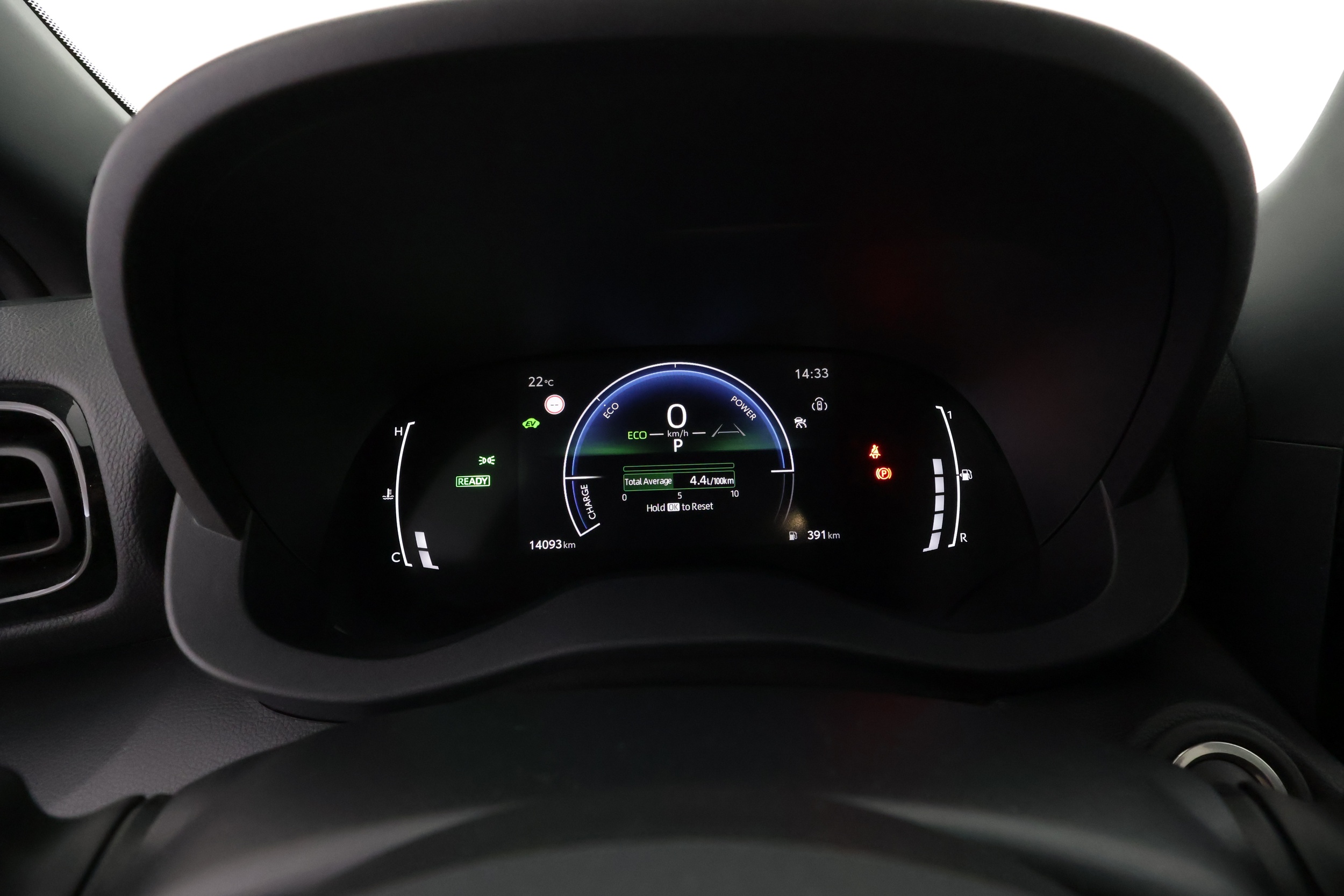Toyota Yaris Cross 16