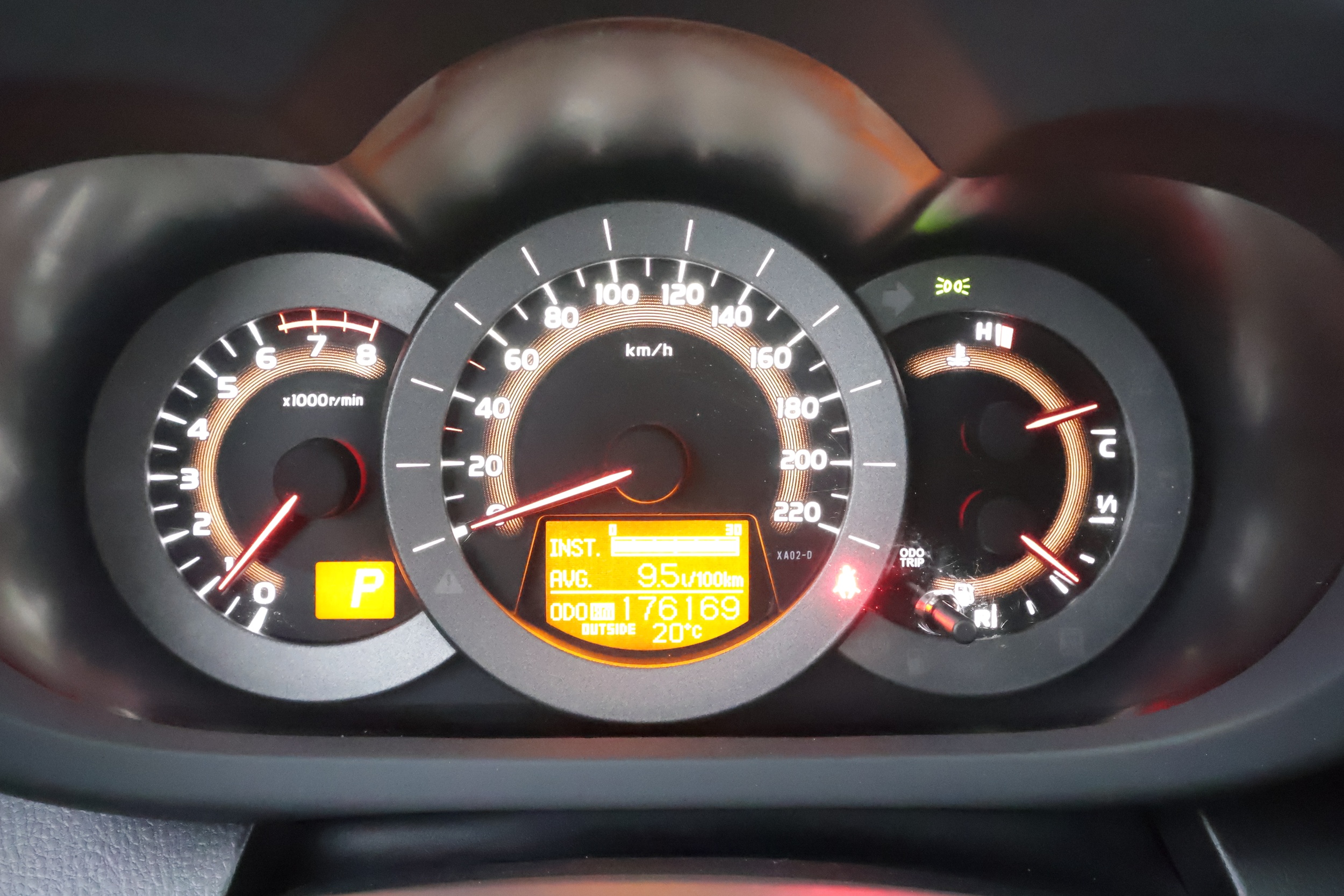 Toyota RAV4 12