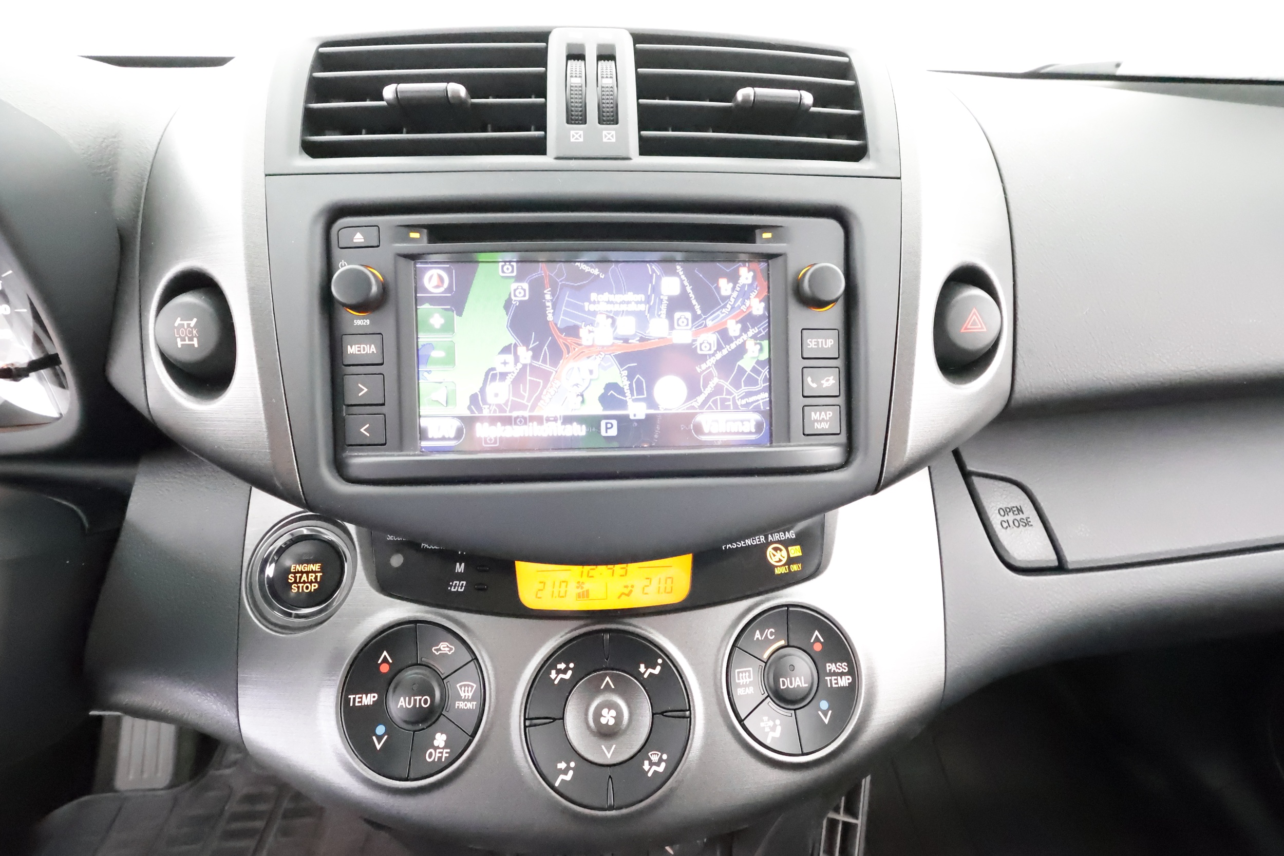 Toyota RAV4 16