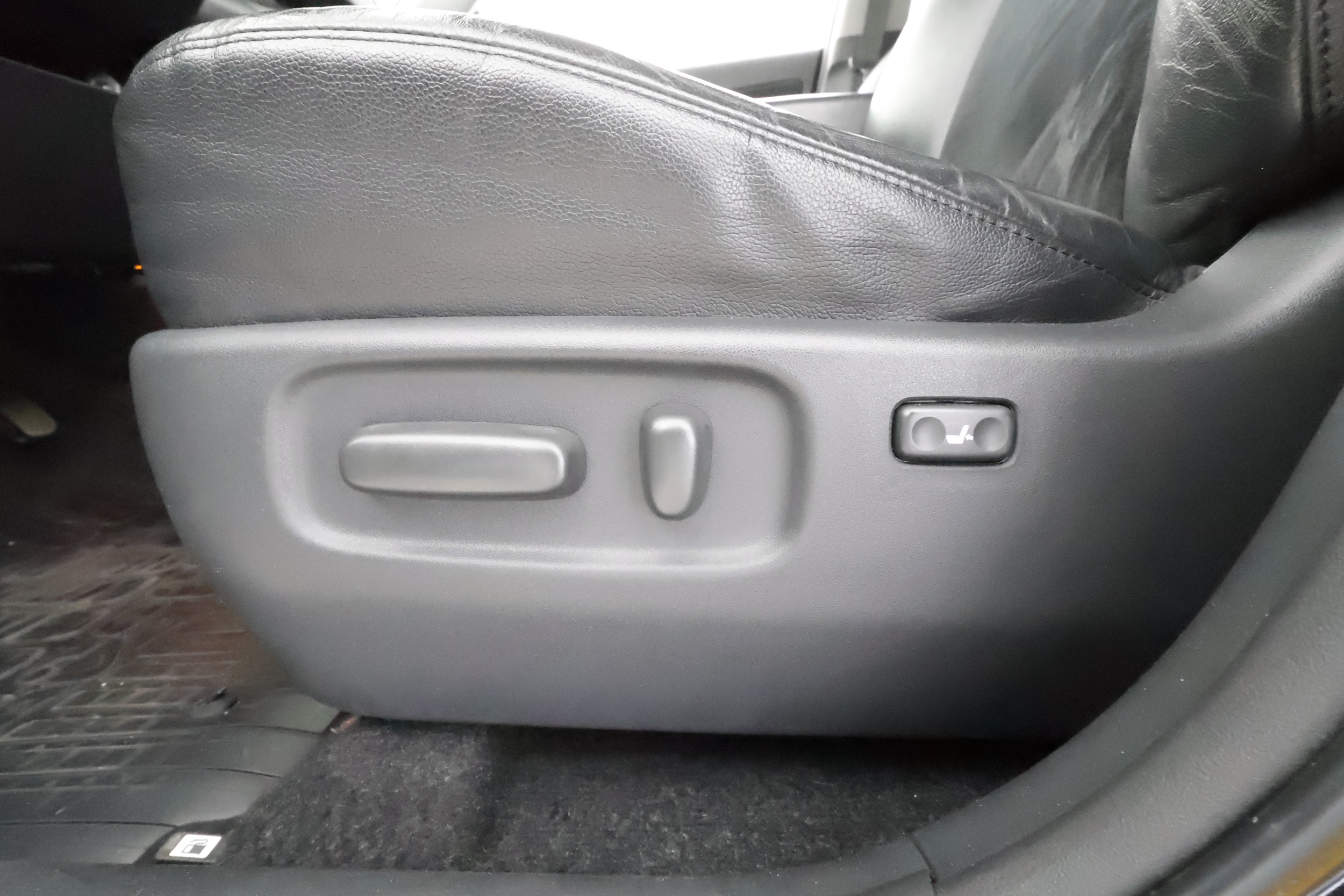 Toyota RAV4 18