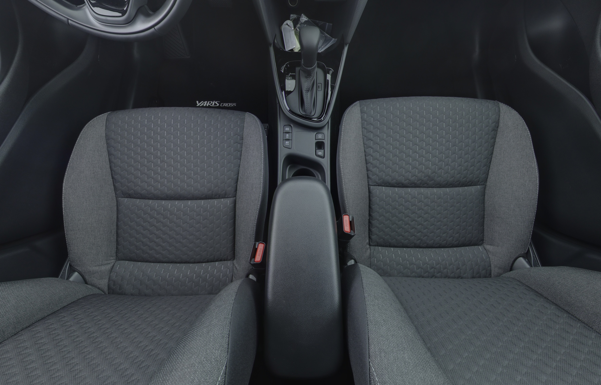 Toyota Yaris Cross 9