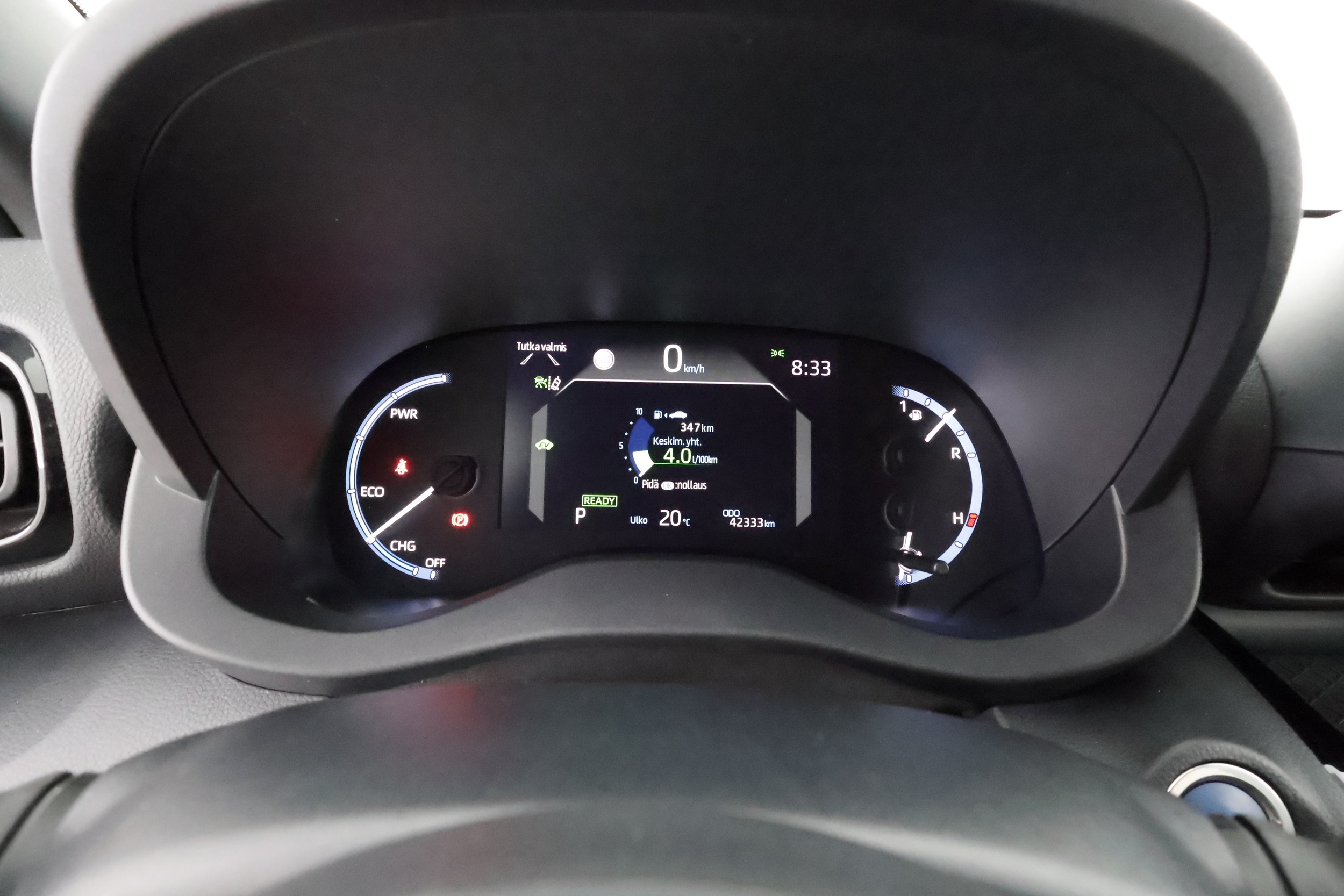 Toyota Yaris Cross 16