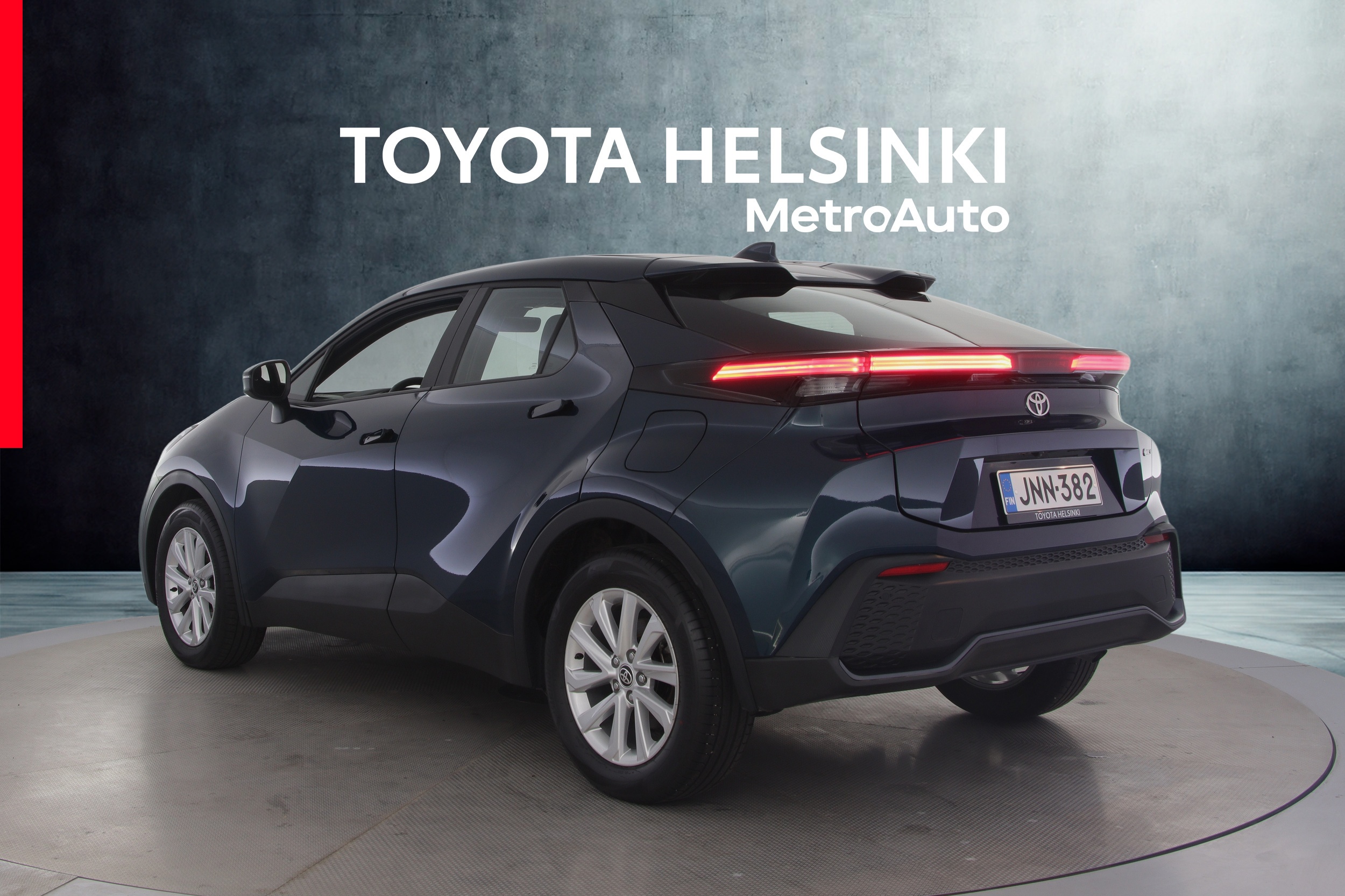 Toyota C-HR 2