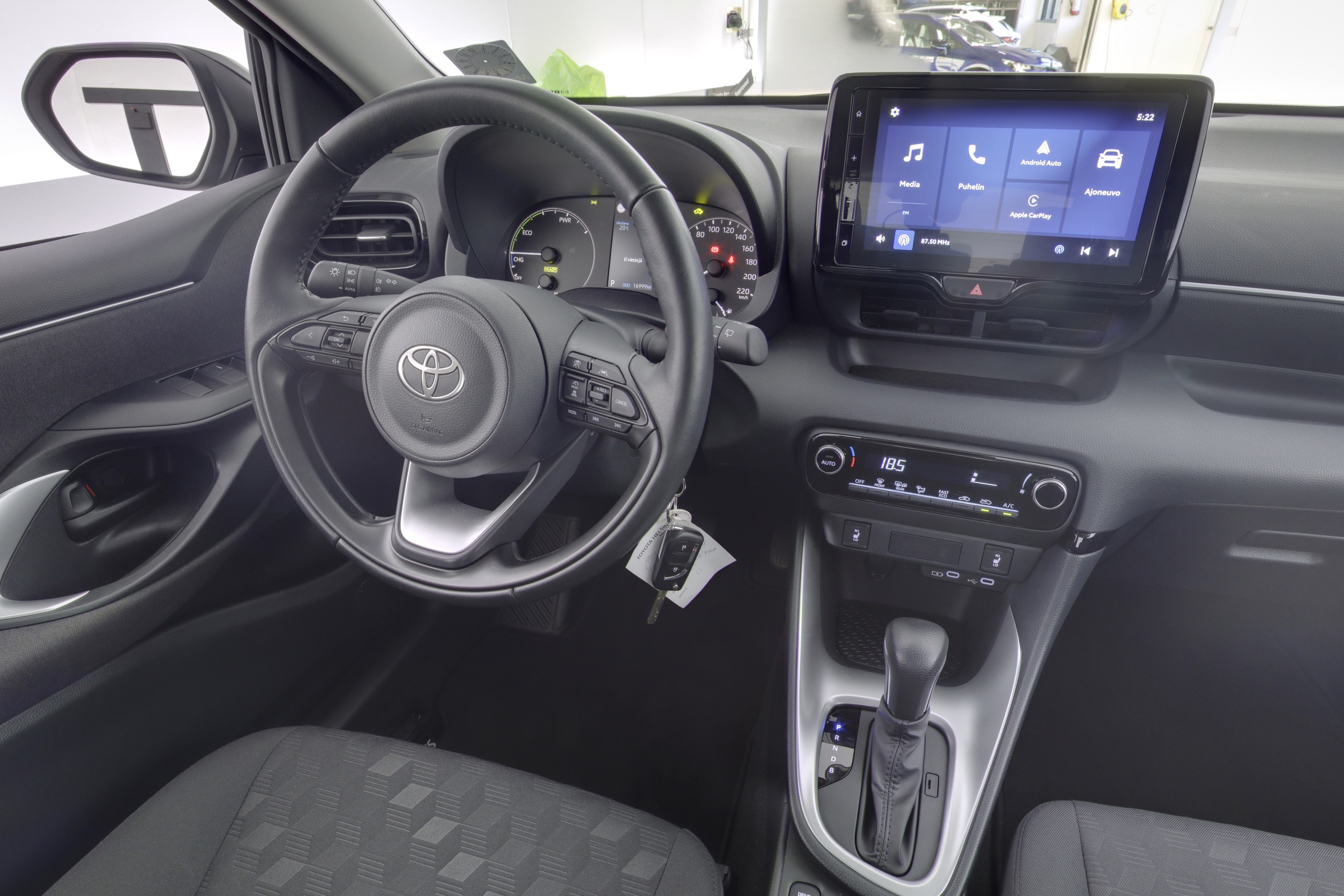 Toyota Yaris 11